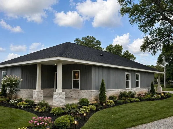 2712 Copter Rd, Pensacola, FL 32514