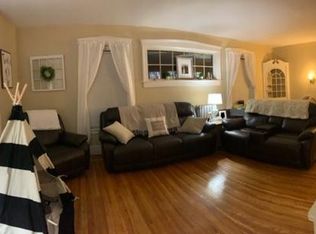 278 Riverdale St APT 2, West Springfield, MA 01089