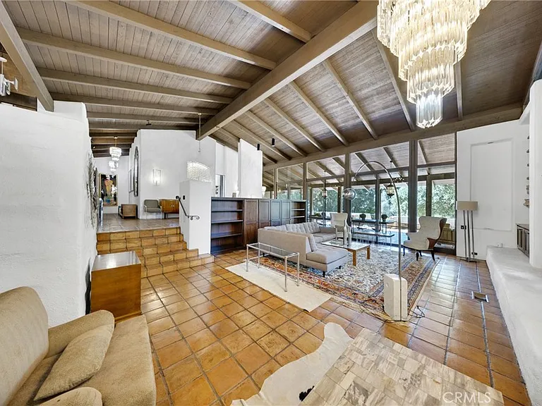 2300 Villa Heights Rd — Photo 9