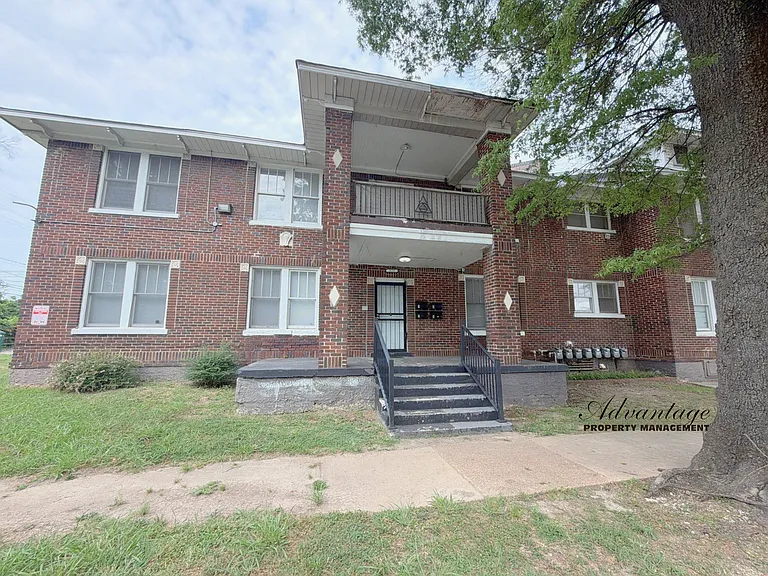 525 N Waldran Blvd #4 — Photo 15
