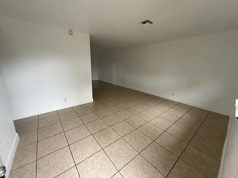1420 Barton Rd #1420W — Photo 2