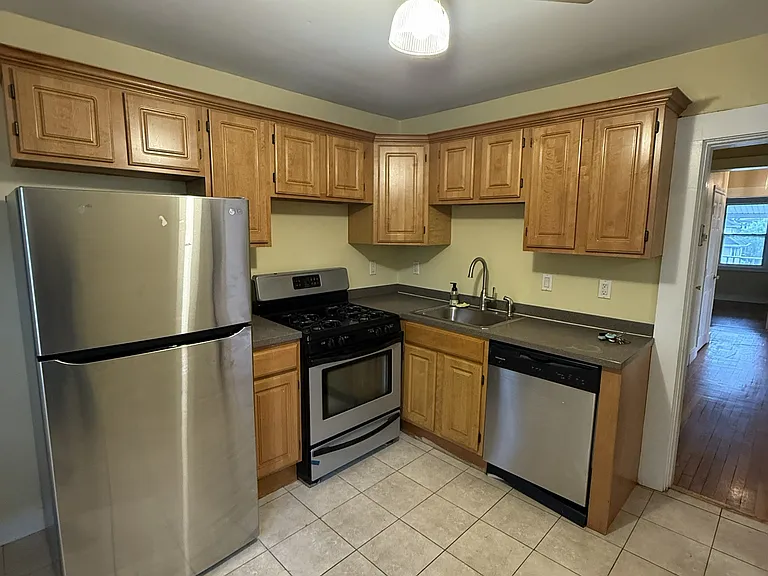 265 Hyde Park Ave #3L — Photo 1