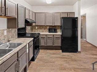 500 SE Mustang Dr #426, Andrews, TX 79714