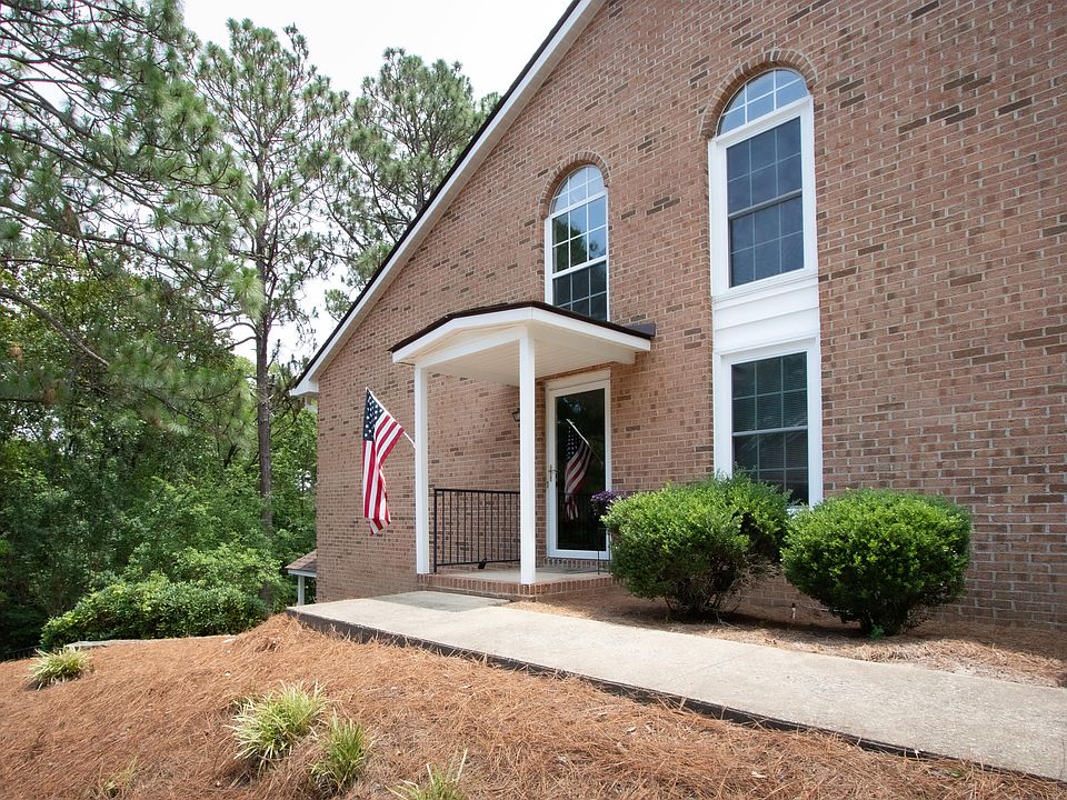 1st image of 12 Pinehurst Manor Drive #B