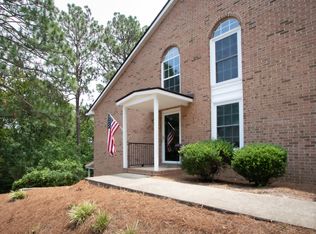 12 Pinehurst Manor Dr #B, Pinehurst, NC 28374