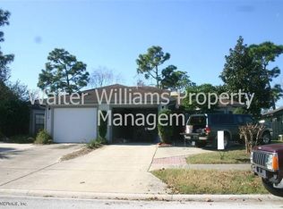 2376 Pacific Silver Dr, Jacksonville, FL 32246