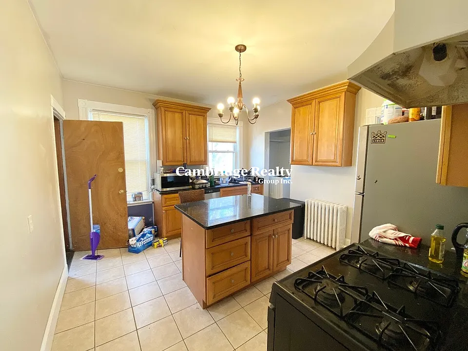 45 Cherokee St #3T