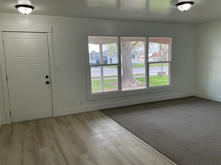 1570 S Higbee Ave #3 — Photo 8