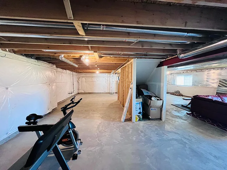 1188 Josie Ln — Photo 32