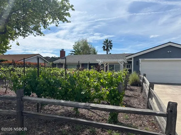 2124 Creekside Dr, Solvang, CA 93463