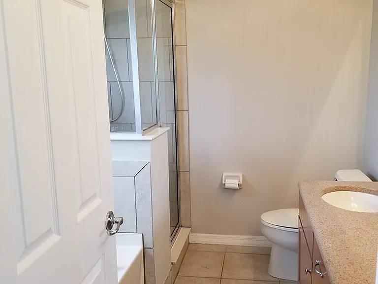 9101 Camden Gardens St — Photo 7