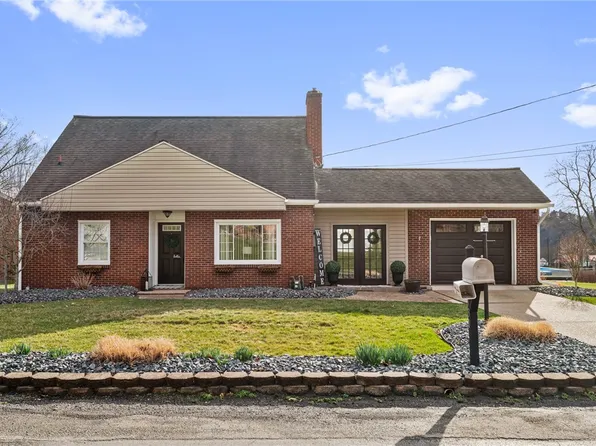 130 Lehigh Dr, Leechburg, PA 15656