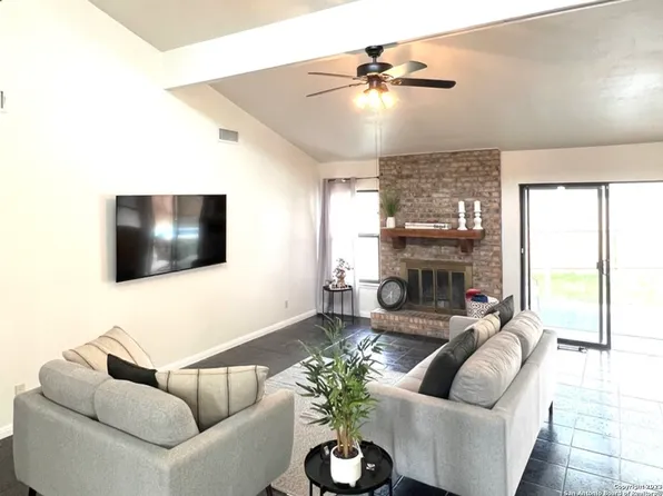 10310 Country Corner, San Antonio, TX 78245