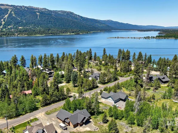 252 Day Star Ln, Donnelly, ID 83615