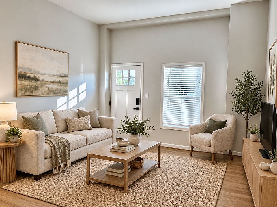 1st image of 17476 Piney Point Rd #4
