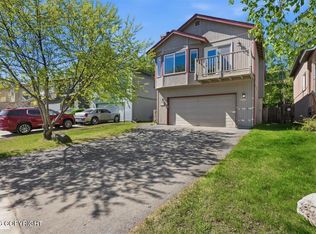 3840 Reflection Dr, Anchorage, AK 99504