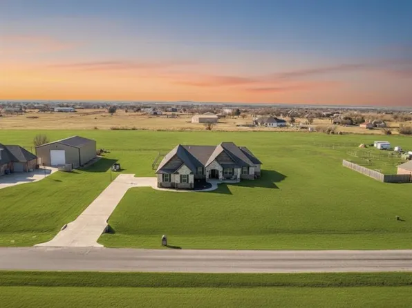 2545 Farm Dr, El Reno, OK 73036