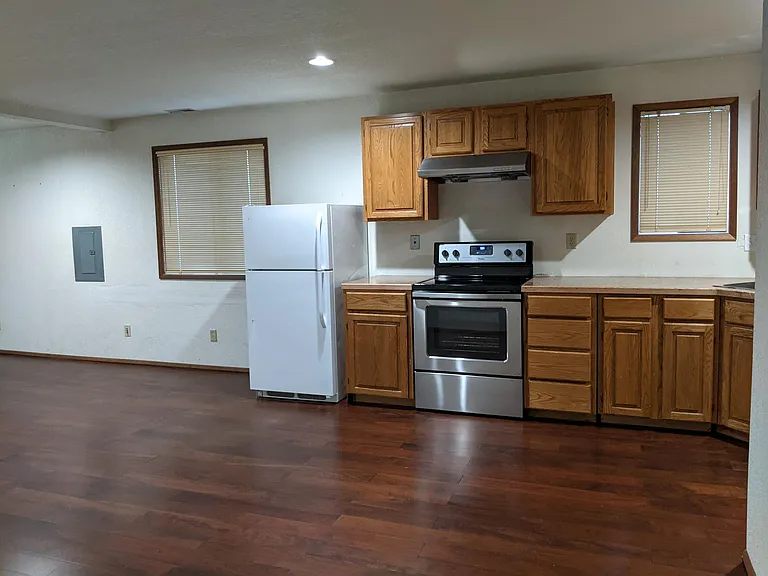 9115 Sand Point Way NE #B — Photo 3