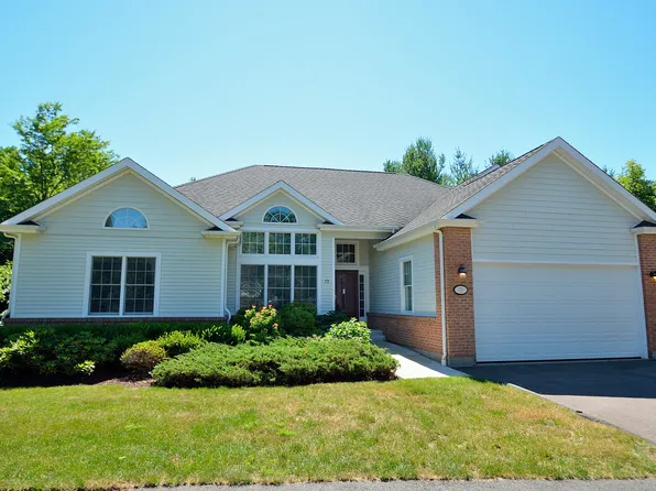 73 Emily Way, West Hartford, CT 06107