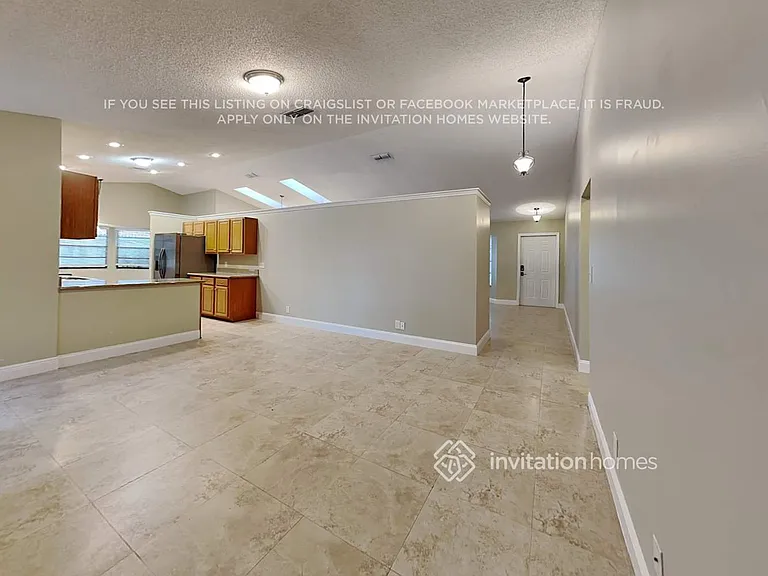 8855 NW 47th Dr — Photo 6