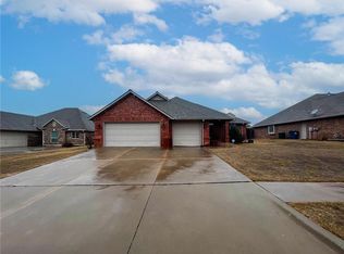 3825 Divine Ave, Harrah, OK 73045