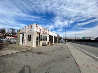 707 Millbury St, Worcester, MA 01607