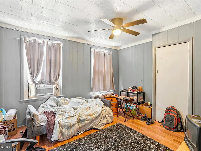 1833 Daly St #2 — Photo 13