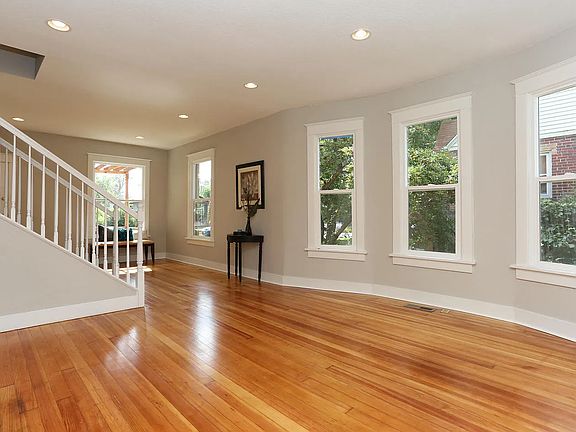 3rd image of 4873 Quitman St