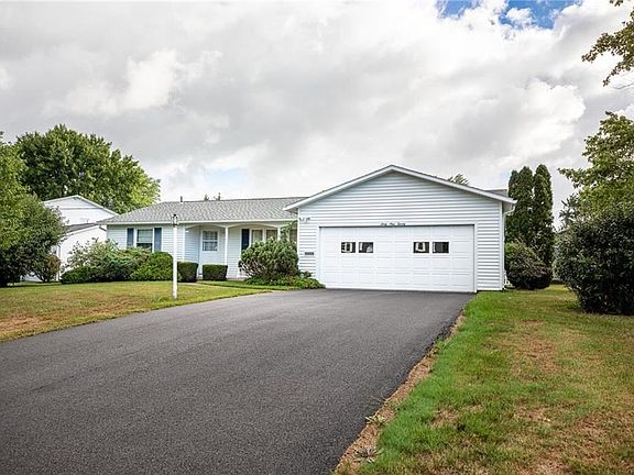 4th image of 6920 Thomas Dr