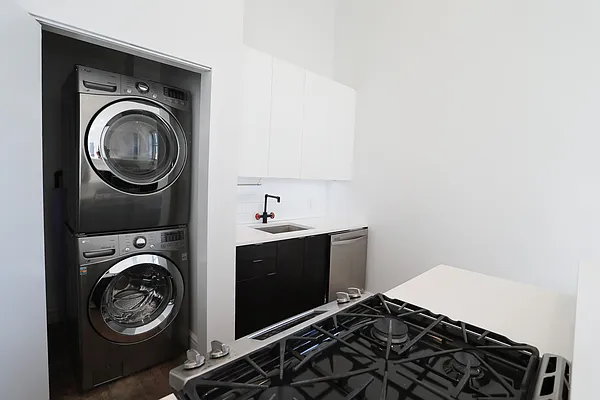 Rented by REAL New York | media 5