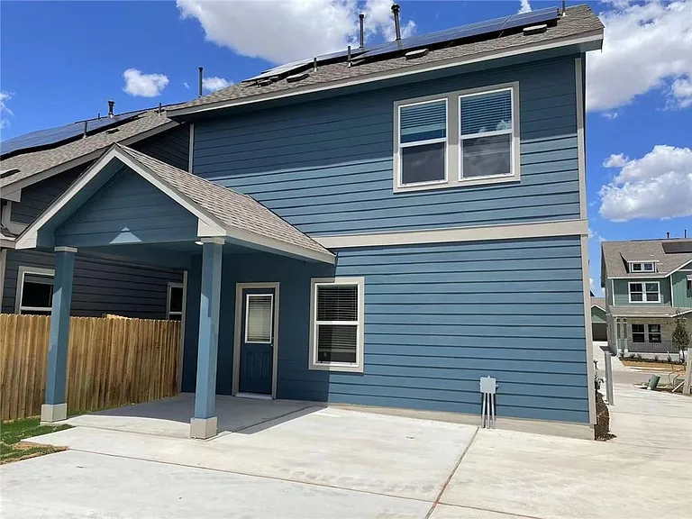 1513 Weatherford Ln — Photo 16