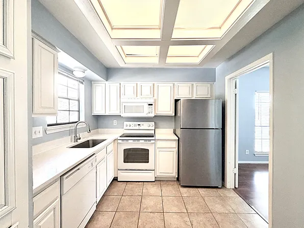 3120 Devonshire Dr APT 229, Plano, TX 75075