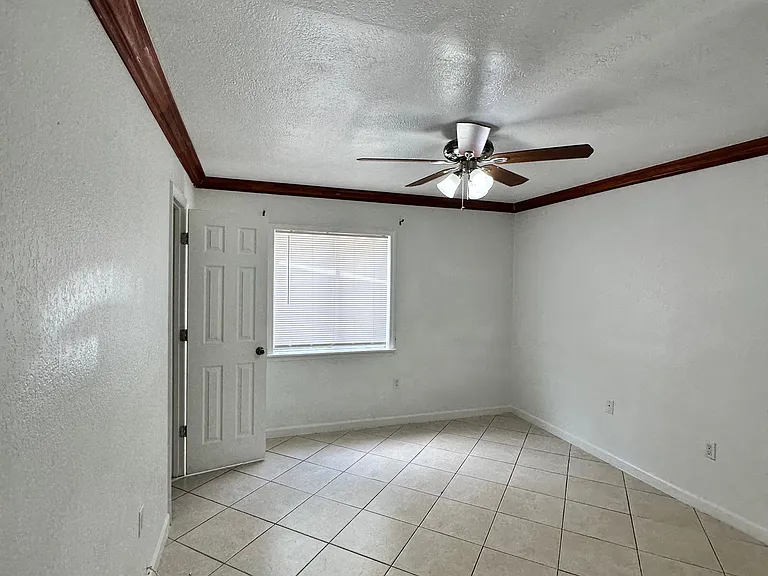 4407 S Semoran Blvd #2 — Photo 17