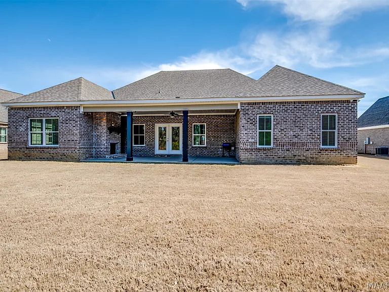284 Abby Ln — Photo 15
