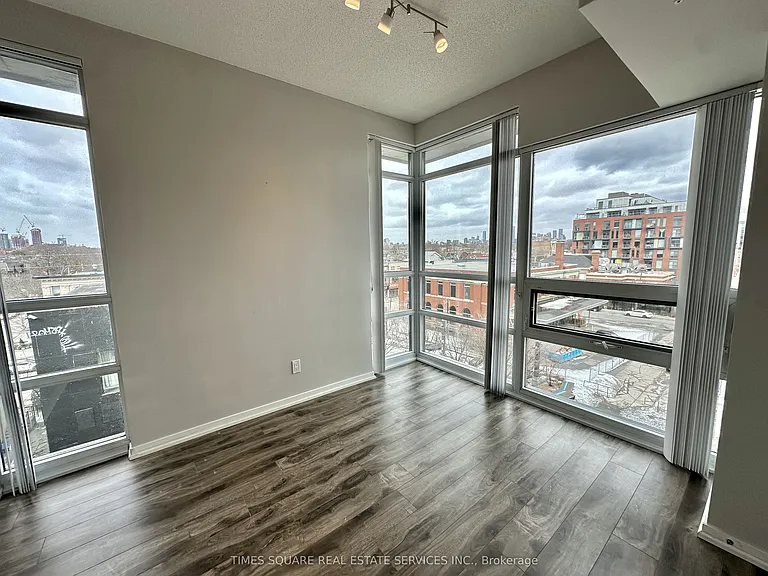 68 Abell St #640 — Photo 5