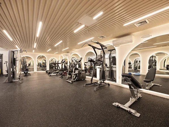 229 9th Street image 15 of 16