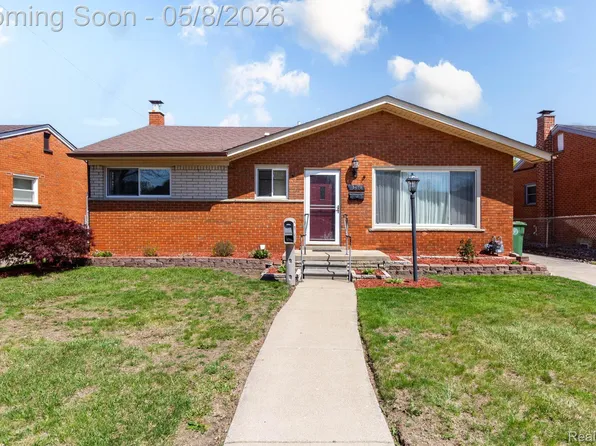 15473 Kennebec St, Southgate, MI 48195