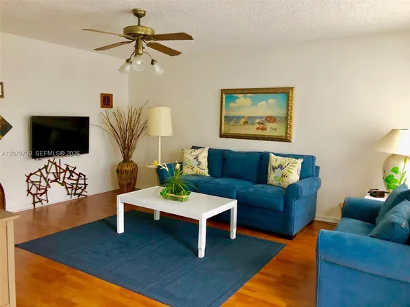 300 SW 134th Way APT 405E, Hollywood, FL 33027