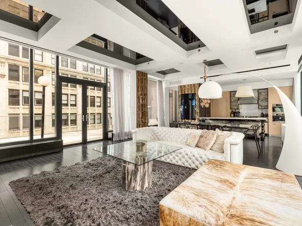 15 Union Square West 7C image 3 of 12