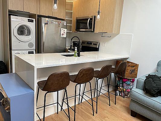 2nd image of 576 6th Ave APT 4