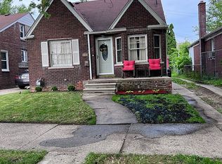 19208 Mapleview St, Detroit, MI 48205