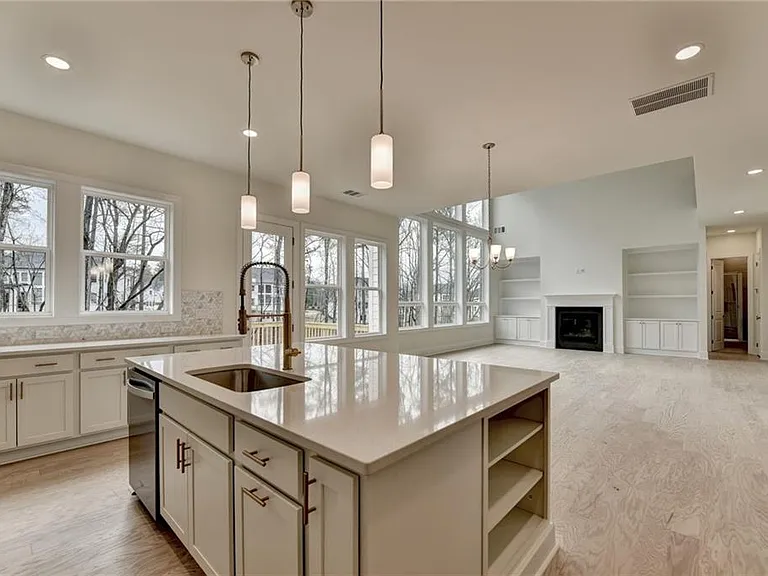 2471 Stewart Rd — Photo 32