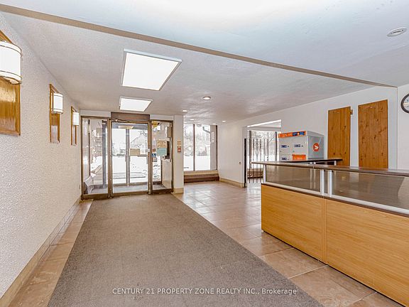 5th image of 180 Markham Rd #1701