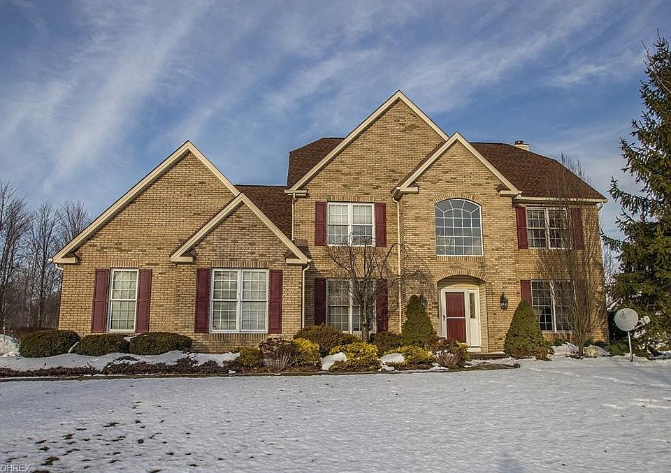 1st image of 1039 Orchard Ln