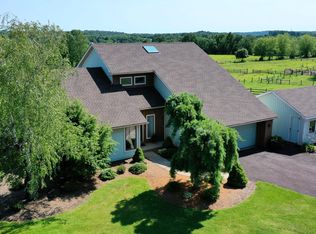 2275 Foulkes Mill Rd, Quakertown, PA 18951