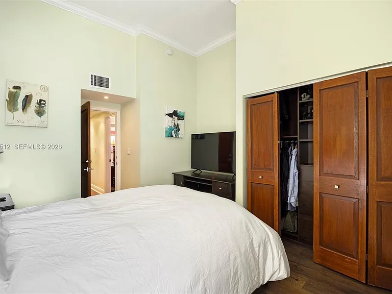 317 Poinciana Dr #807 — Photo 33