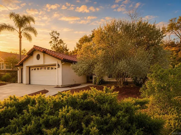 11782 Calle Albara, El Cajon, CA 92019