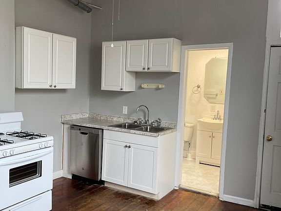 5th image of 4311 Prytania St #3