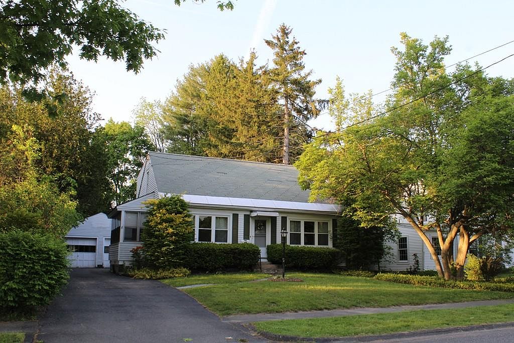 47 Lincoln St, Greenfield, MA 01301 Zillow