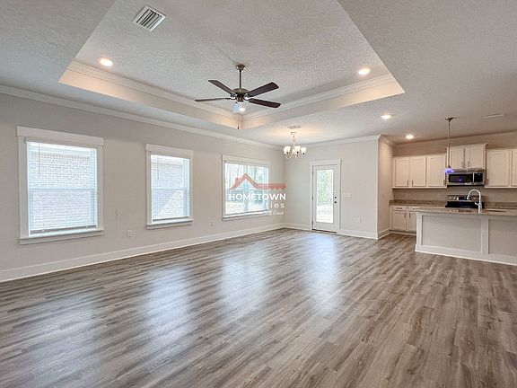3rd image of 6321 Sonoma Ln